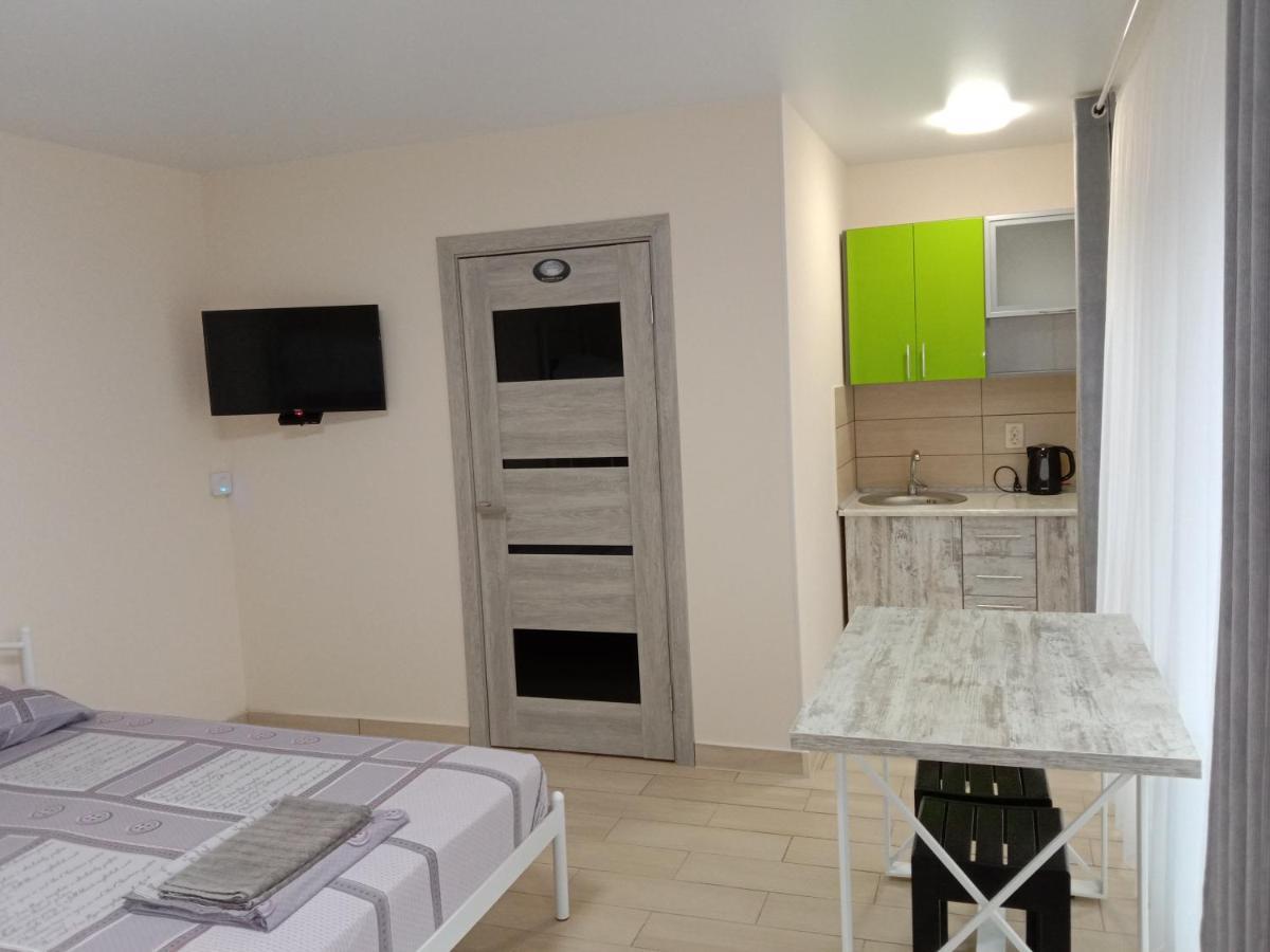 Однокімнатна 105 Apartment Khmel'nyts'kyy Exterior photo